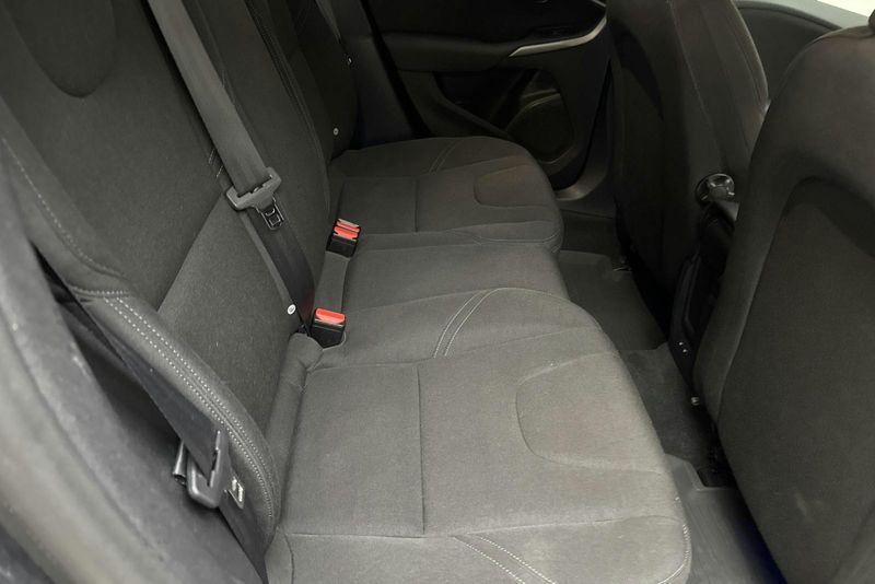 Volvo V40 bild 8