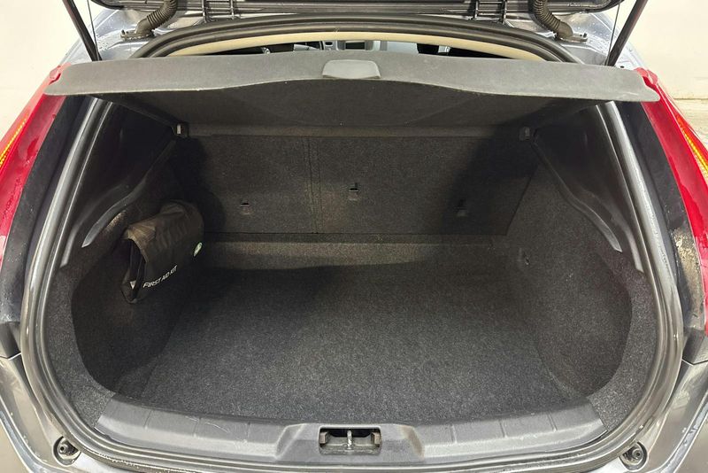 Volvo V40 bild 9