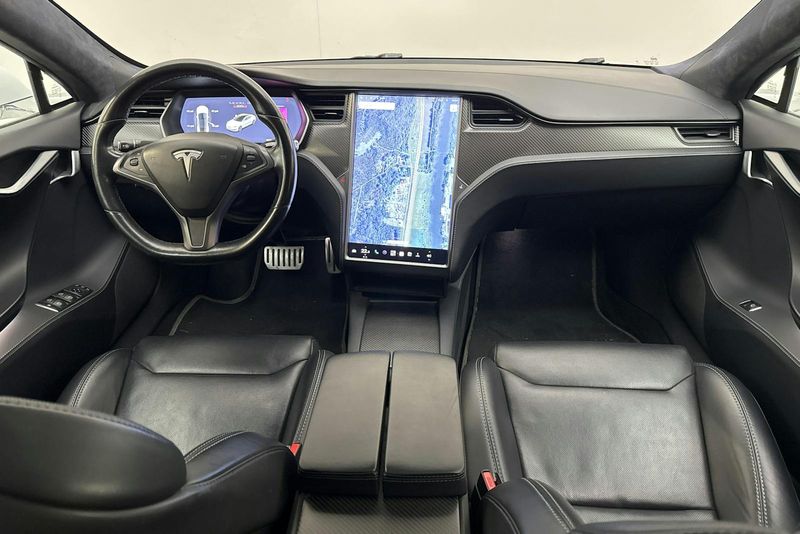 Tesla Model S bild 6
