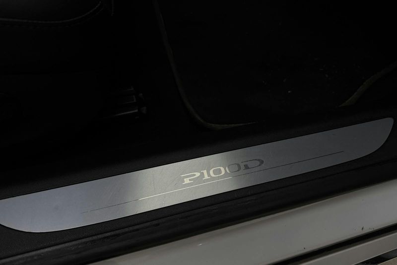 Tesla Model S bild 15