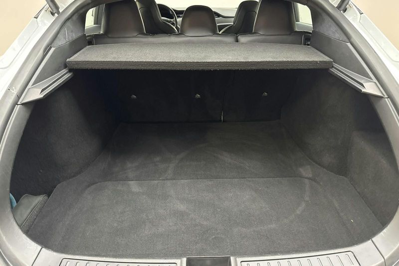 Tesla Model S bild 9