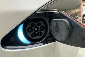 Tesla Model S bild 17