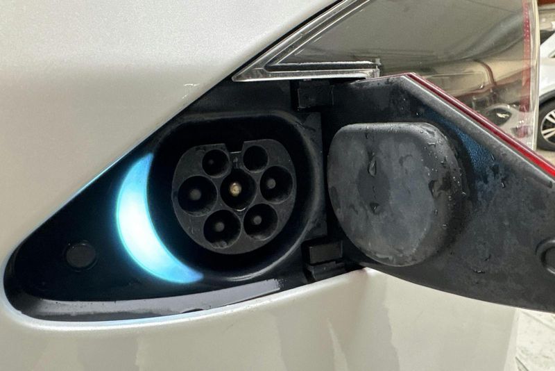 Tesla Model S bild 17