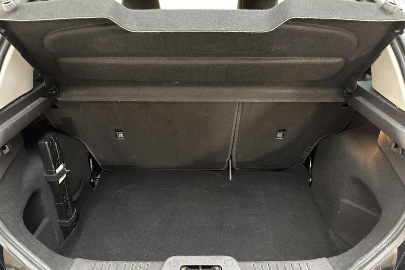 Ford Fiesta bild 9