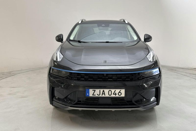 Lynk & Co 01 bild 4