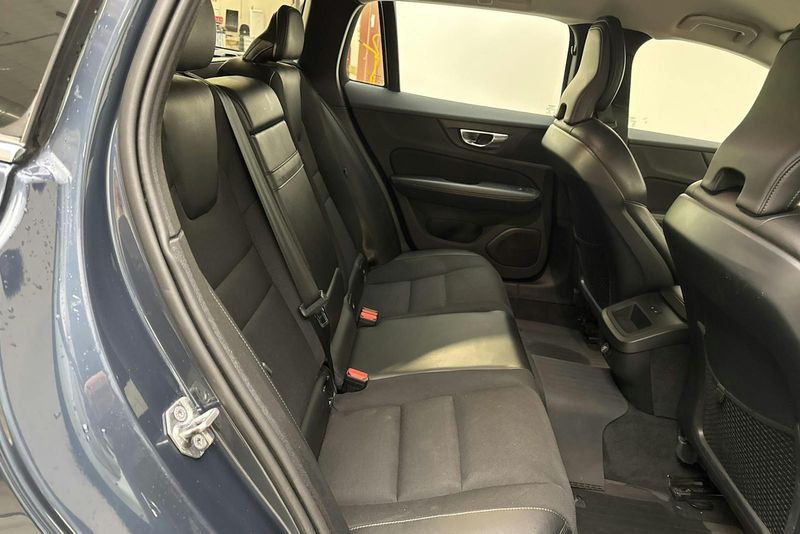 Volvo V60 bild 8