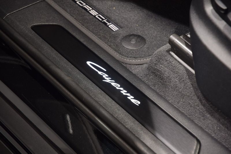 Porsche Cayenne bild 8