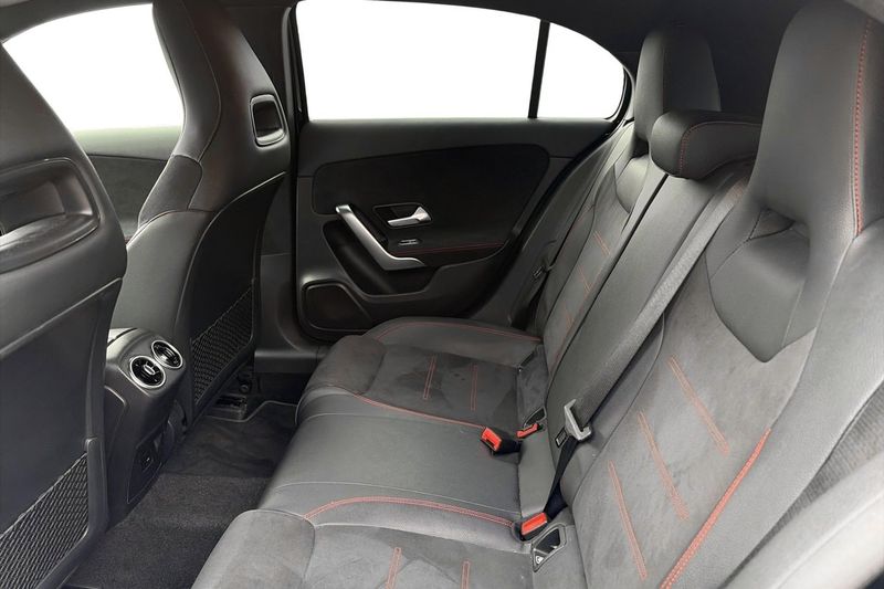 Mercedes A180 bild 10