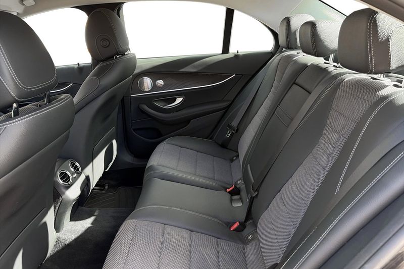 Mercedes E220 bild 8