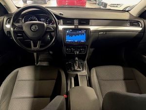 Skoda Superb bild 6