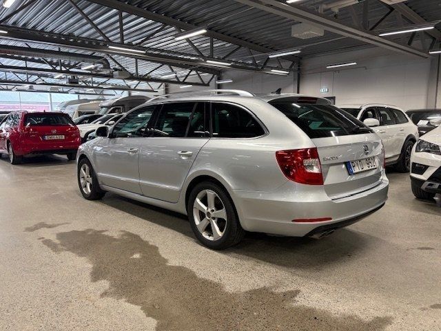 Skoda Superb bild 3
