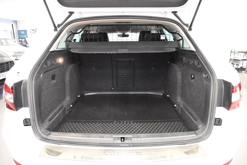 Skoda Superb bild 21