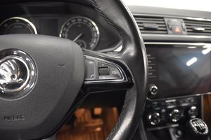 Skoda Superb bild 11