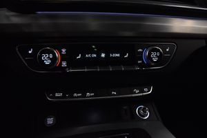 Audi SQ5 bild 23