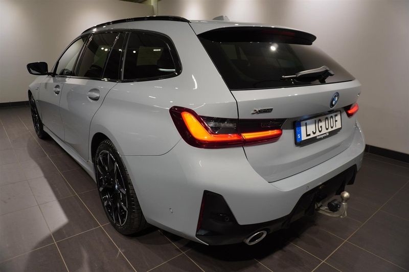 BMW 330 bild 18