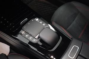Mercedes CLA250 bild 13