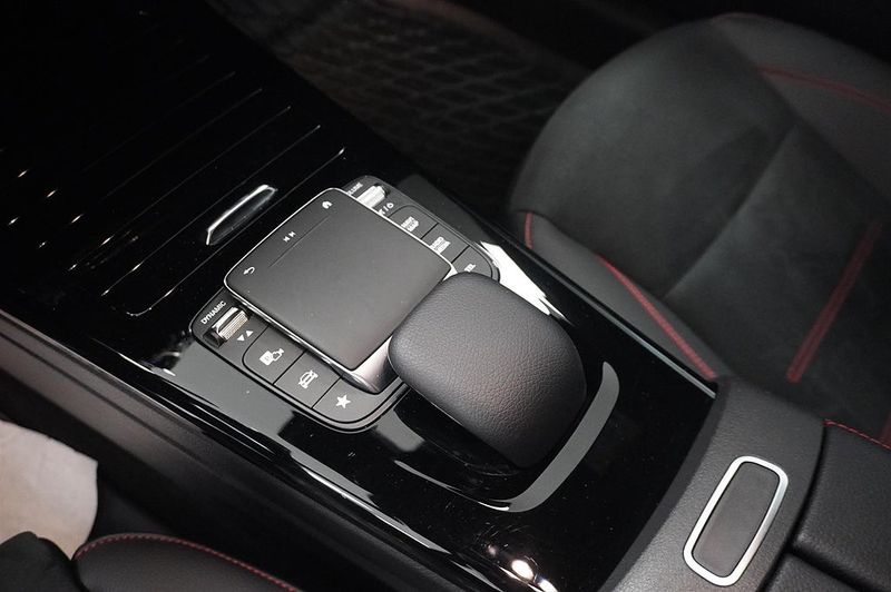 Mercedes CLA250 bild 13