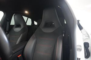 Mercedes CLA250 bild 6
