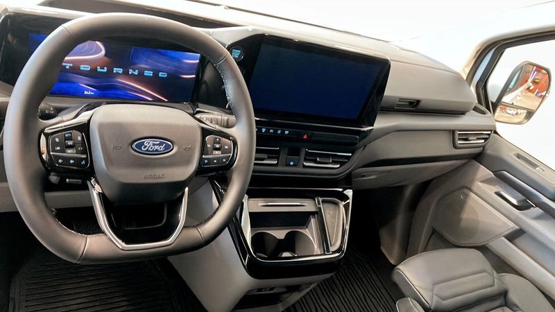 Ford Tourneo Connect bild 4