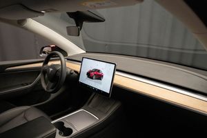 Tesla Model Y bild 15