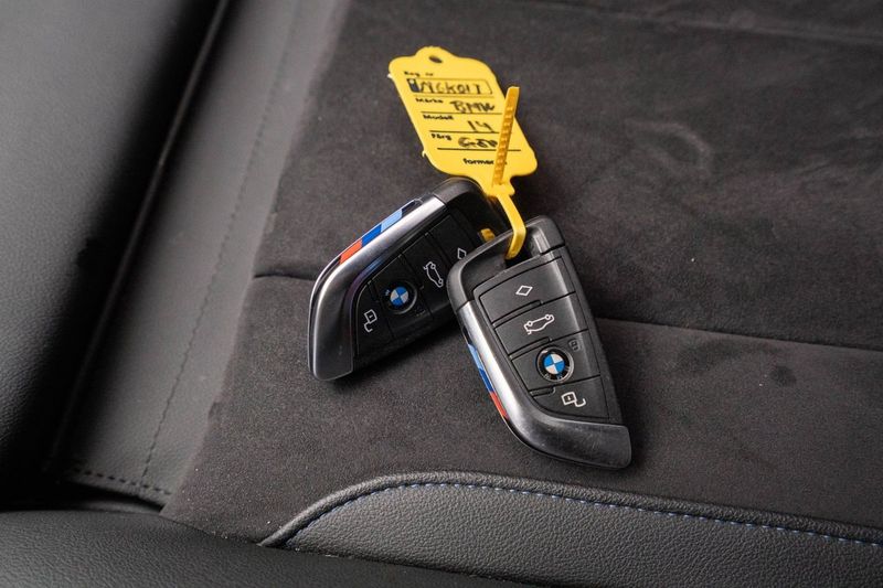 BMW i4 bild 27