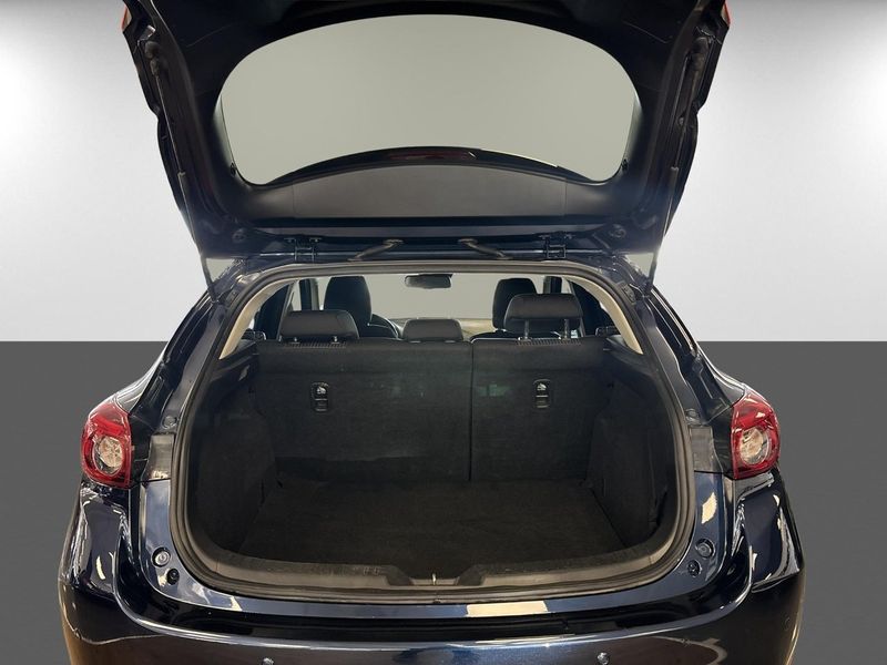 Mazda 3 bild 7