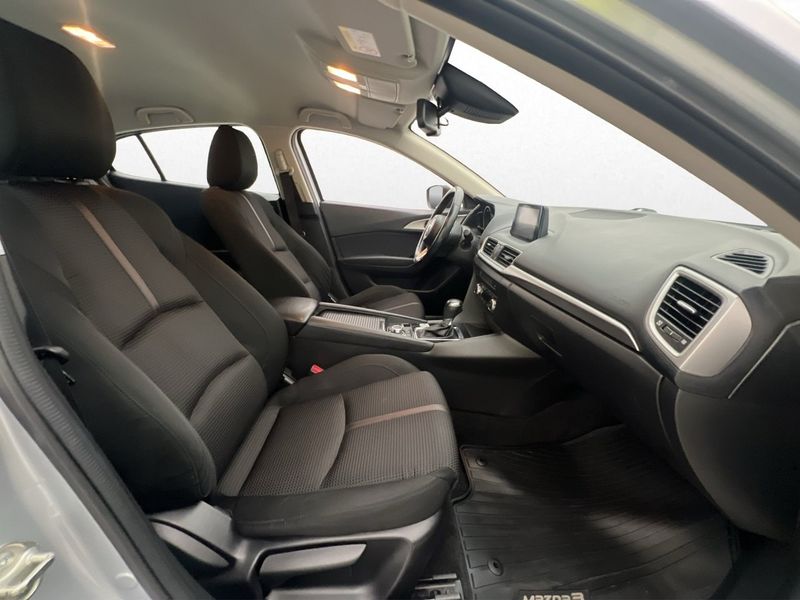 Mazda 3 bild 11
