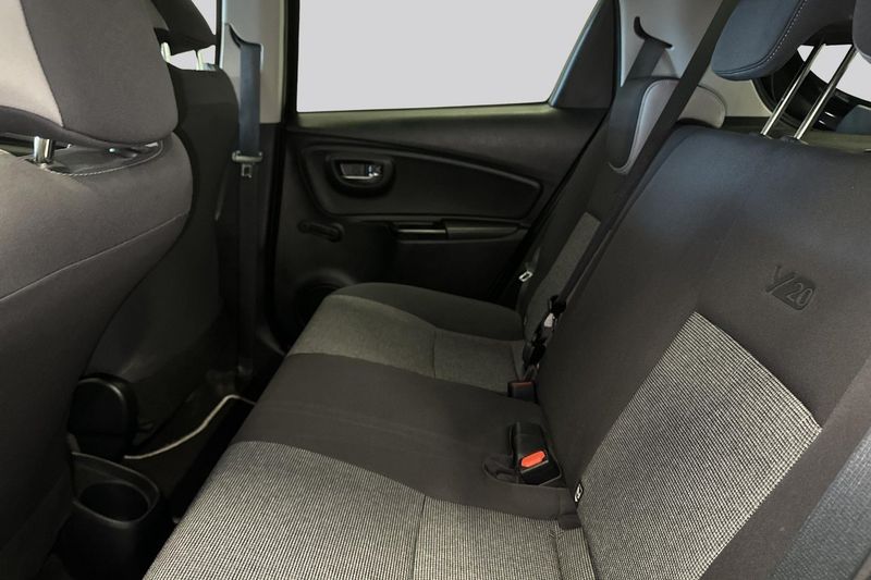 Toyota Yaris bild 9