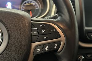 Jeep Cherokee bild 18