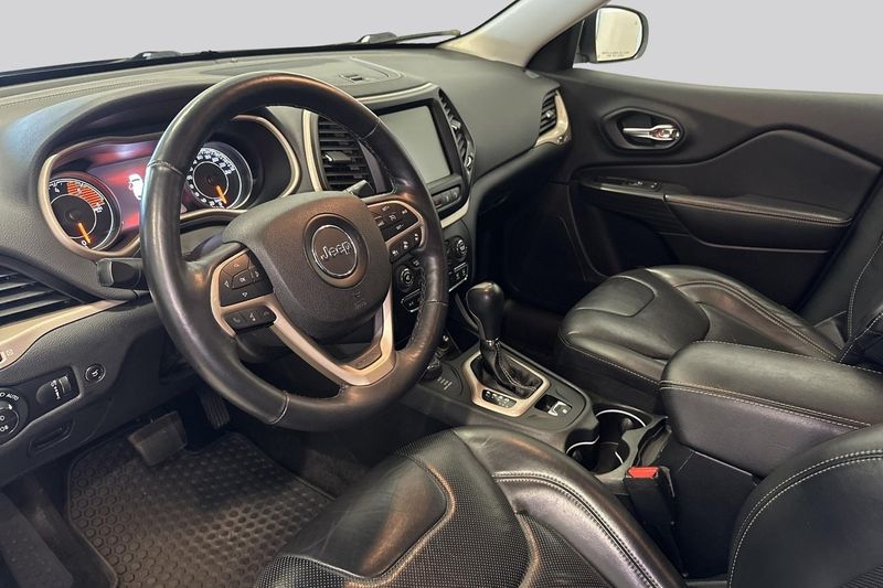 Jeep Cherokee bild 7