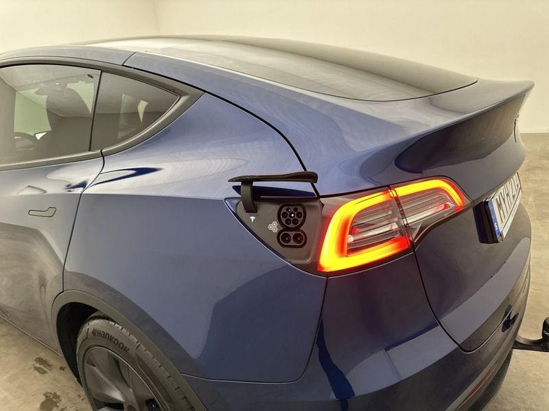 Tesla Model Y bild 32