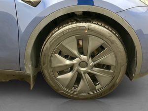 Tesla Model Y bild 11