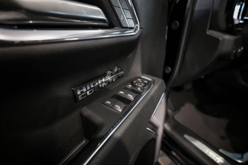 Chevrolet Silverado bild 34
