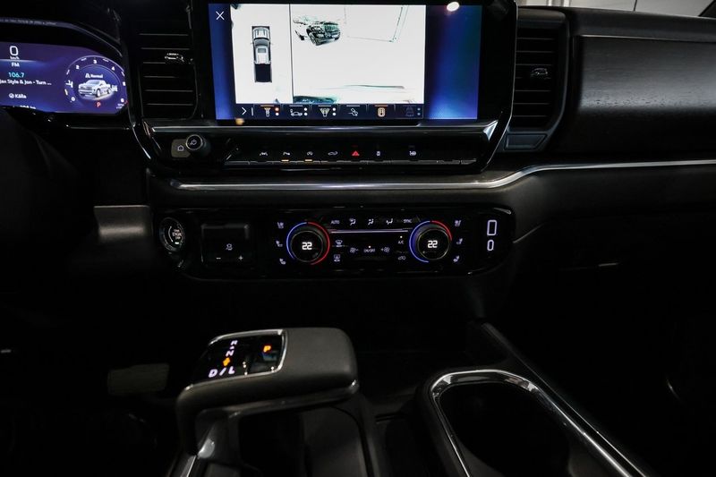 Chevrolet Silverado bild 24