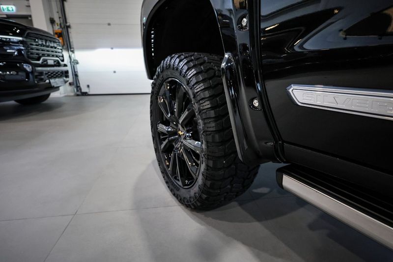 Chevrolet Silverado bild 14