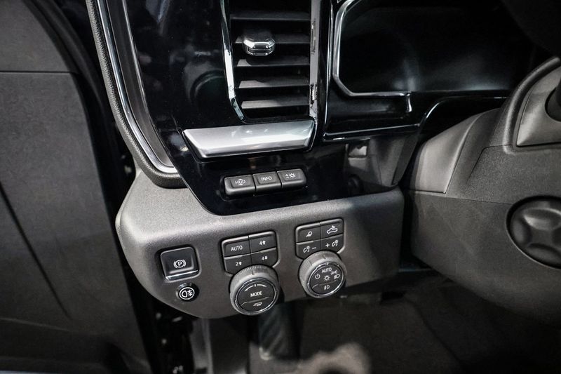 Chevrolet Silverado bild 36
