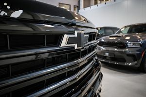 Chevrolet Silverado bild 15