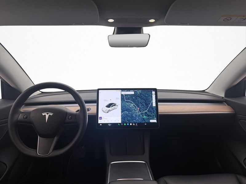 Tesla Model 3 bild 14