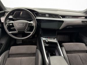 Audi e-tron bild 15