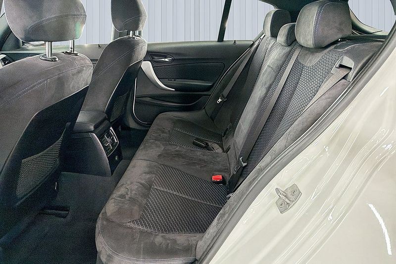BMW 118 bild 15