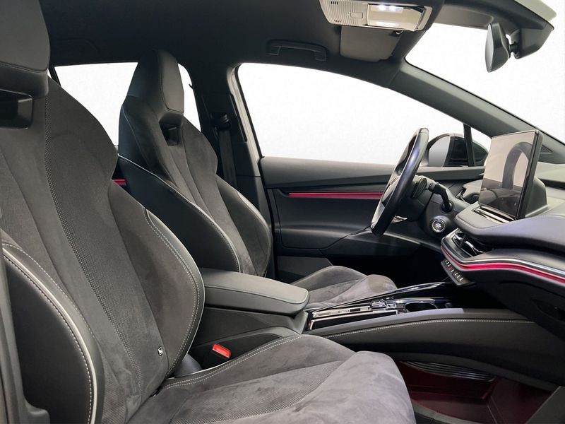 Skoda Enyaq bild 14