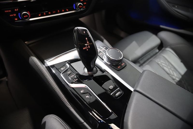 BMW 530 bild 11