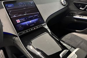 Mercedes EQE350 bild 12