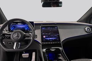Mercedes EQE350 bild 7