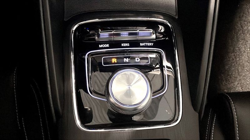 MG ZS EV bild 15