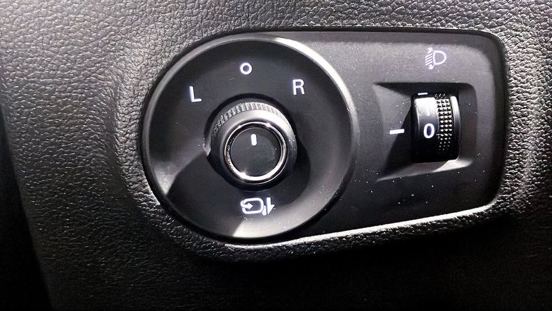 MG ZS EV bild 18