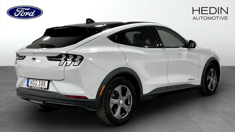 Ford Mustang Mach-E bild 2