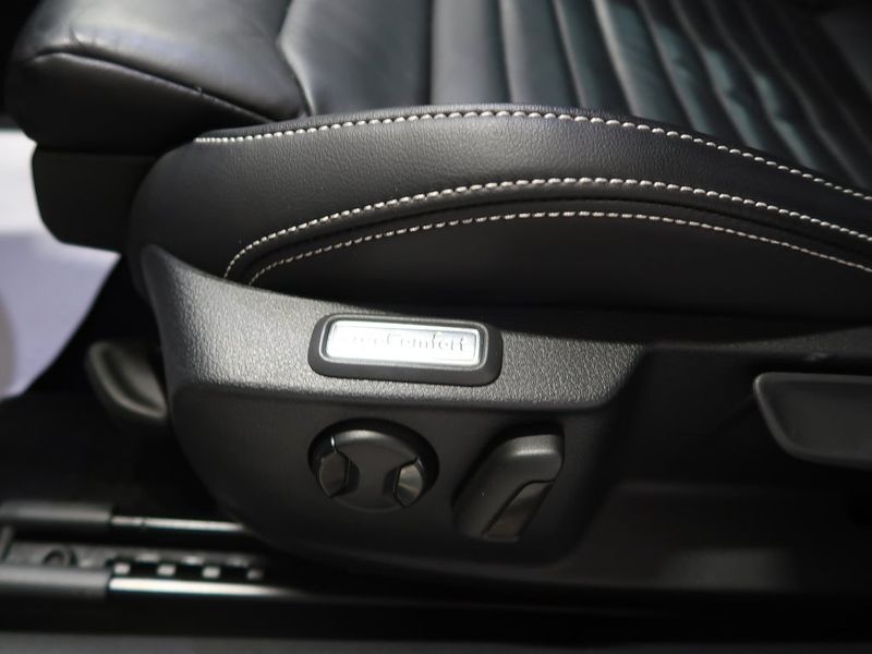 Volkswagen Passat bild 18