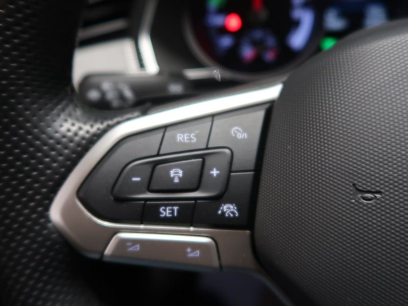 Volkswagen Passat bild 34