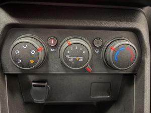 Dacia Sandero bild 13